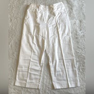 White Dress Capri’s: 212 Collection